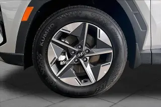 Hyundai TUCSON 2026 SEL 4dr SUV