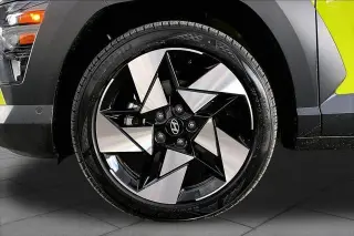 Hyundai KONA 2026 Limited 4dr SUV
