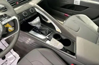 Hyundai ELANTRA 2026 SE 4dr Sedan
