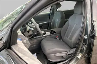 Hyundai ELANTRA 2026 SE 4dr Sedan