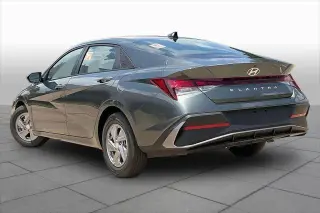 Hyundai ELANTRA 2026 SE 4dr Sedan