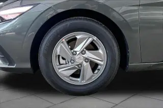 Hyundai ELANTRA 2026 SE 4dr Sedan