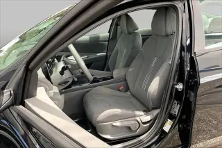 Hyundai ELANTRA Hybrid 2025 Blue 4dr Sedan