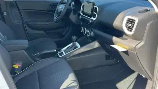 Hyundai VENUE 2025 Limited 4dr Crossover