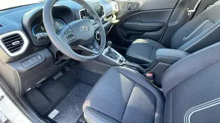Hyundai VENUE 2025 Limited 4dr Crossover