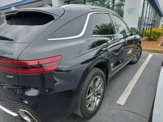 Genesis GV70 2025 AWD 2.5T Standard 4dr SUV