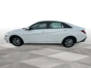 Hyundai ELANTRA 2026 SE 4dr Sedan
