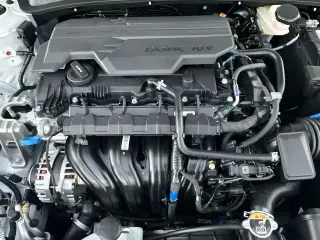 Hyundai ELANTRA 2026 SE 4dr Sedan