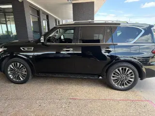 INFINITI QX80 2019 AWD Luxe 4dr SUV