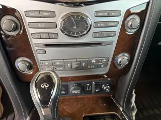 INFINITI QX80 2019 AWD Luxe 4dr SUV