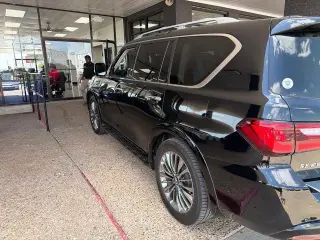 INFINITI QX80 2019 AWD Luxe 4dr SUV