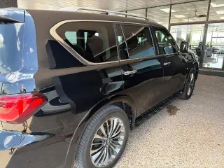 INFINITI QX80 2019 AWD Luxe 4dr SUV