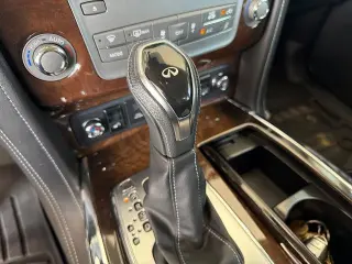 INFINITI QX80 2019 AWD Luxe 4dr SUV