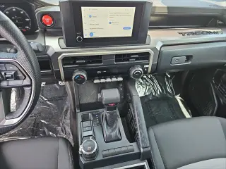 Toyota Tacoma 2025 4x4 TRD Sport 4dr Double Cab 5.0 ft SB 8A