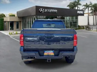 Toyota Tacoma 2025 4x4 TRD Sport 4dr Double Cab 5.0 ft SB 8A