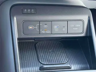 Hyundai KONA 2026 SEL Premium 4dr SUV