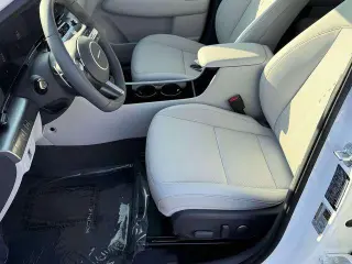 Hyundai KONA 2026 SEL Premium 4dr SUV