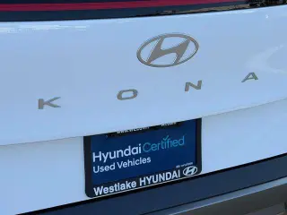 Hyundai KONA 2026 SEL Premium 4dr SUV