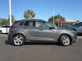 Hyundai KONA 2023 SEL 4dr Crossover