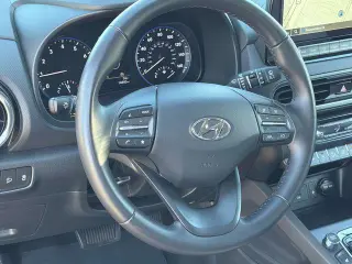 Hyundai KONA 2023 SEL 4dr Crossover
