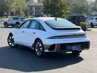 Hyundai IONIQ 6 2025 SE 4dr Sedan