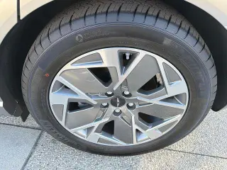 Genesis GV60 2025 Standard 4dr SUV