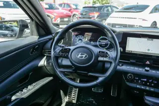 Hyundai ELANTRA Hybrid 2025 SEL Sport 4dr Sedan