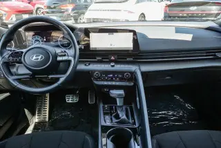 Hyundai ELANTRA Hybrid 2025 SEL Sport 4dr Sedan