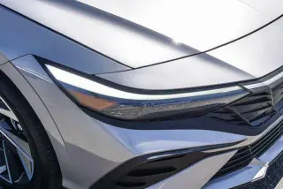 Hyundai ELANTRA Hybrid 2025 SEL Sport 4dr Sedan