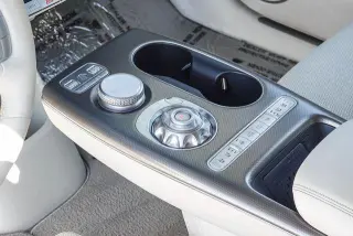 Genesis GV60 2023 AWD Advanced 4dr SUV