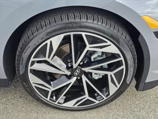 Hyundai IONIQ 6 2024 SEL 4dr Sedan
