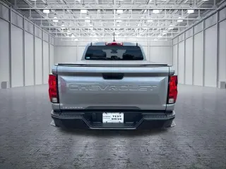 Chevrolet Colorado 2024 4x2 Work Truck 4dr Crew Cab 5 ft. SB