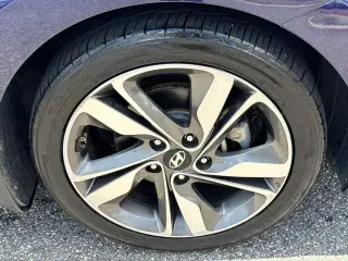 Hyundai ELANTRA 2014 Limited 4dr Sedan
