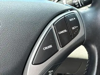 Hyundai ELANTRA 2014 Limited 4dr Sedan