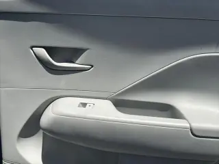 Hyundai KONA 2025 SEL 4dr Crossover