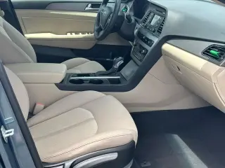 Hyundai SONATA Hybrid 2016 SE 4dr Sedan