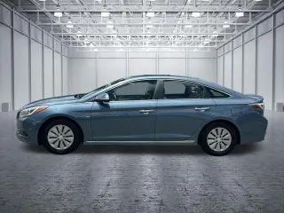 Hyundai SONATA Hybrid 2016 SE 4dr Sedan