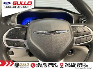 Chrysler Voyager 2023 LX 4dr Mini-Van