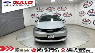 Chrysler Voyager 2023 LX 4dr Mini-Van