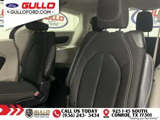 Chrysler Voyager 2023 LX 4dr Mini-Van