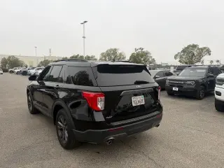 Ford Explorer 2023 XLT 4dr SUV
