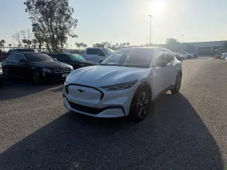 Ford Mustang Mach-E 2023 Premium 4dr SUV