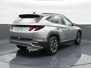 Hyundai TUCSON 2026 SEL 4dr SUV