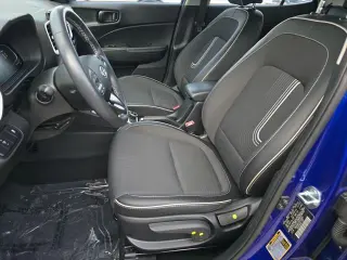Hyundai VENUE 2024 Limited 4dr Crossover