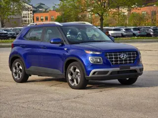 Hyundai VENUE 2024 Limited 4dr Crossover