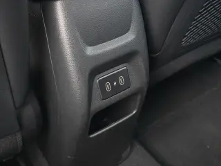 Hyundai VENUE 2024 Limited 4dr Crossover