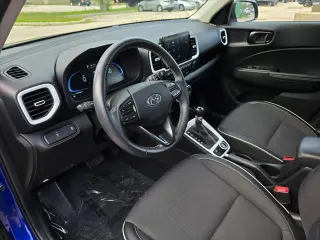 Hyundai VENUE 2024 Limited 4dr Crossover