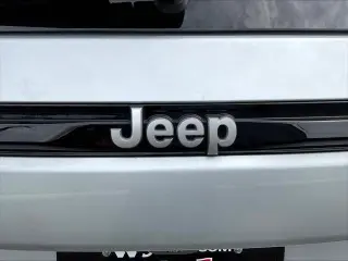 Jeep Grand Cherokee 2025 4x4 Limited 4dr SUV