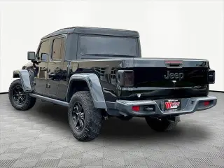 Jeep Gladiator 2021 4x4 Willys 4dr Crew Cab 5.0 ft. SB