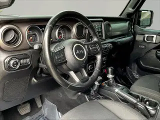 Jeep Gladiator 2021 4x4 Willys 4dr Crew Cab 5.0 ft. SB